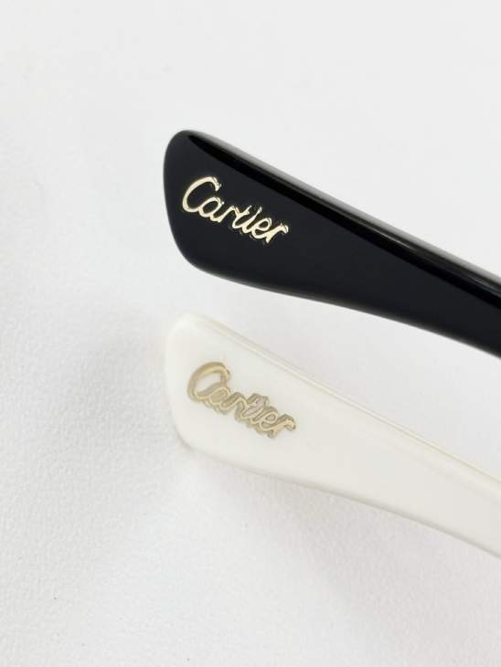 Picture of Cartier Sunglasses _SKUfw77838382fw